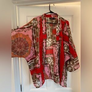 Boohoo Shawl , Beautiful for Spring!